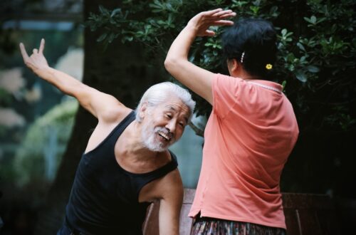 china, old man, dance-4478084.jpg