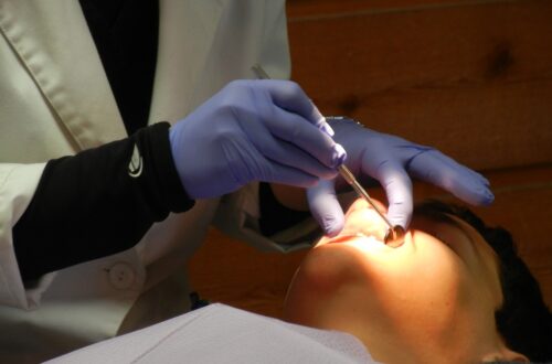 orthodontist, dentist, braces-287285.jpg