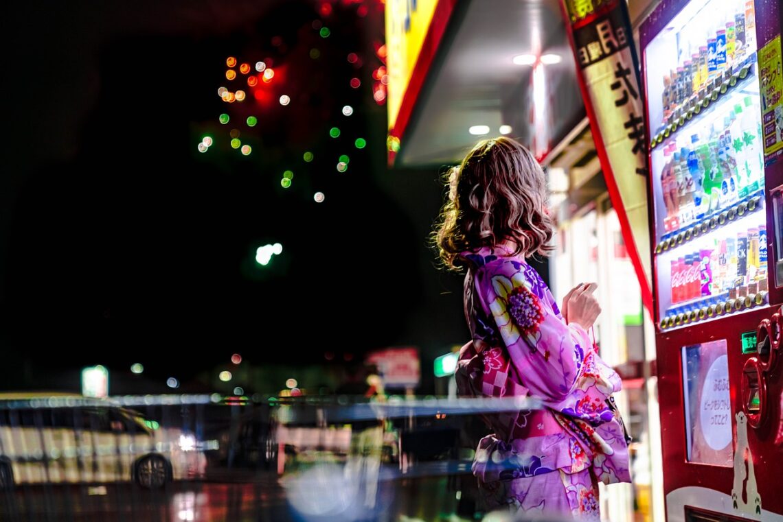 japan, vending machine, fireworks-5021733.jpg