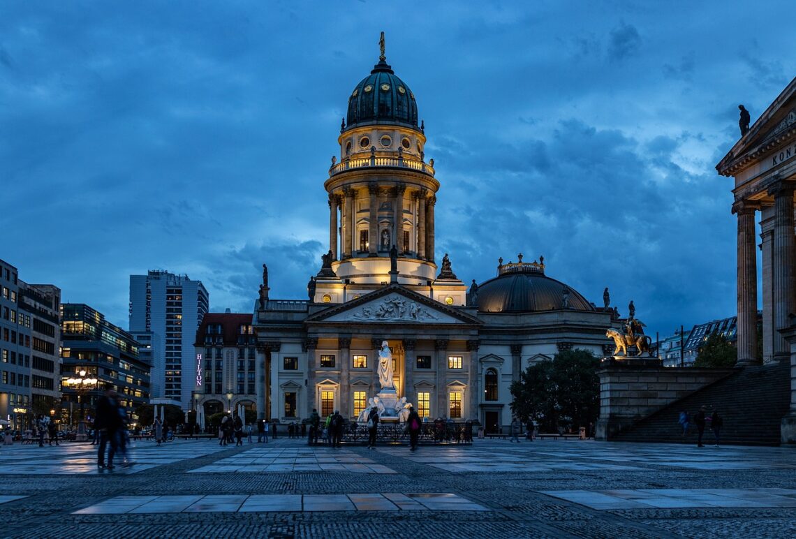 blue hour, berlin, berlin cathedral-3848856.jpg